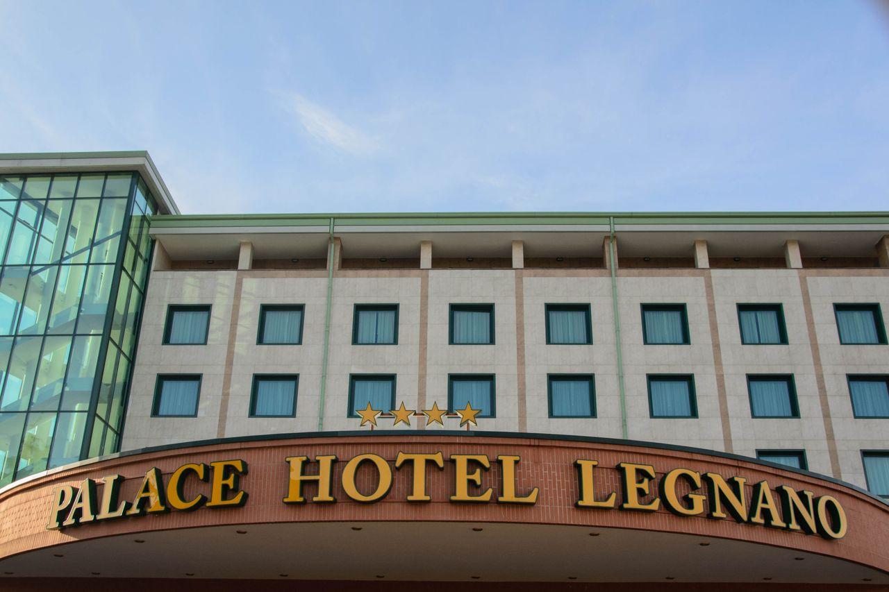 Palace Hotel Legnano Kültér fotó