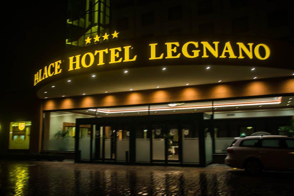 Palace Hotel Legnano Kültér fotó