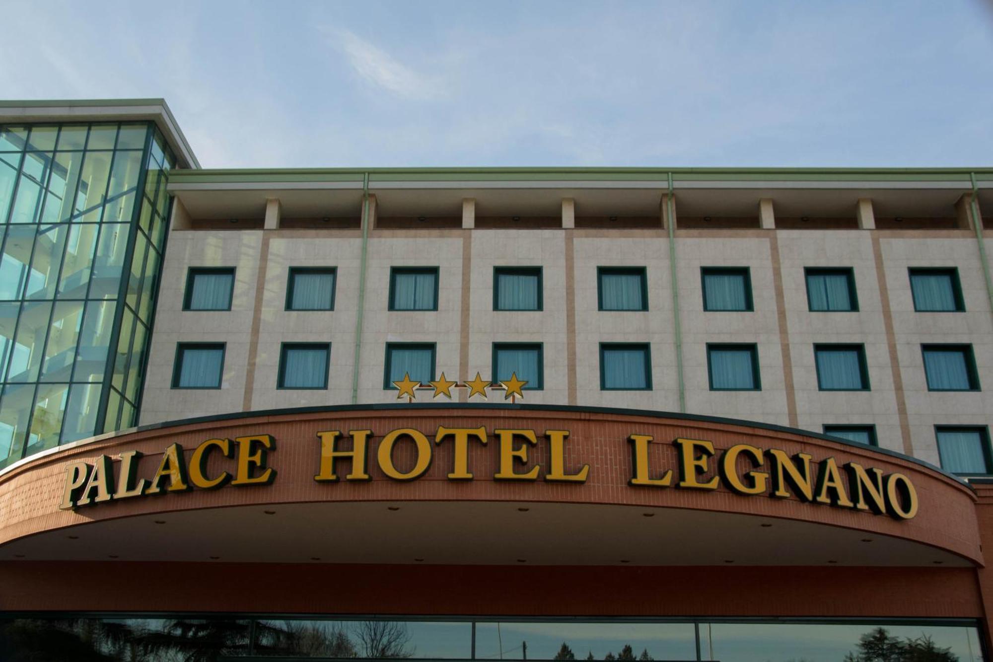 Palace Hotel Legnano Kültér fotó